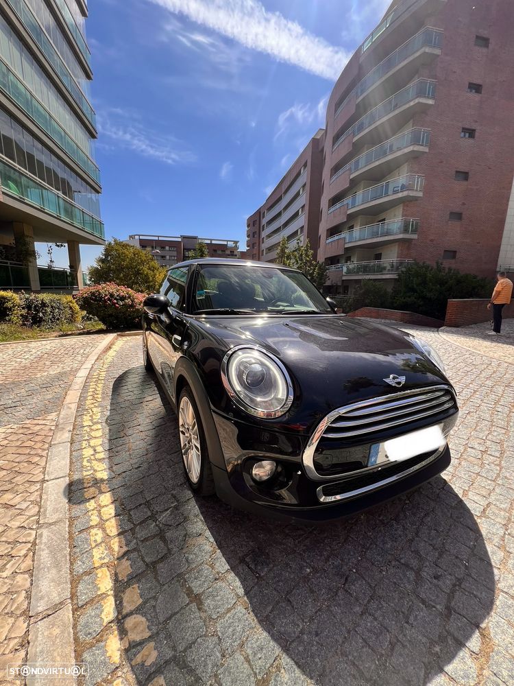 MINI 3 Portas Cooper D - 19