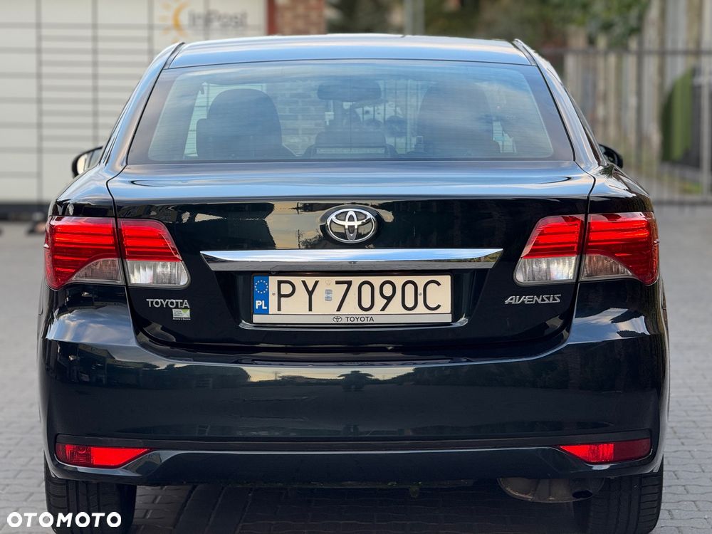 Toyota Avensis 2.0 Prestige NAVI MS - 10