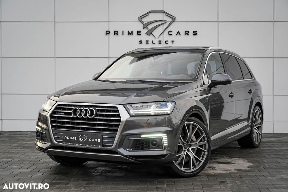 Audi Q7 - 1