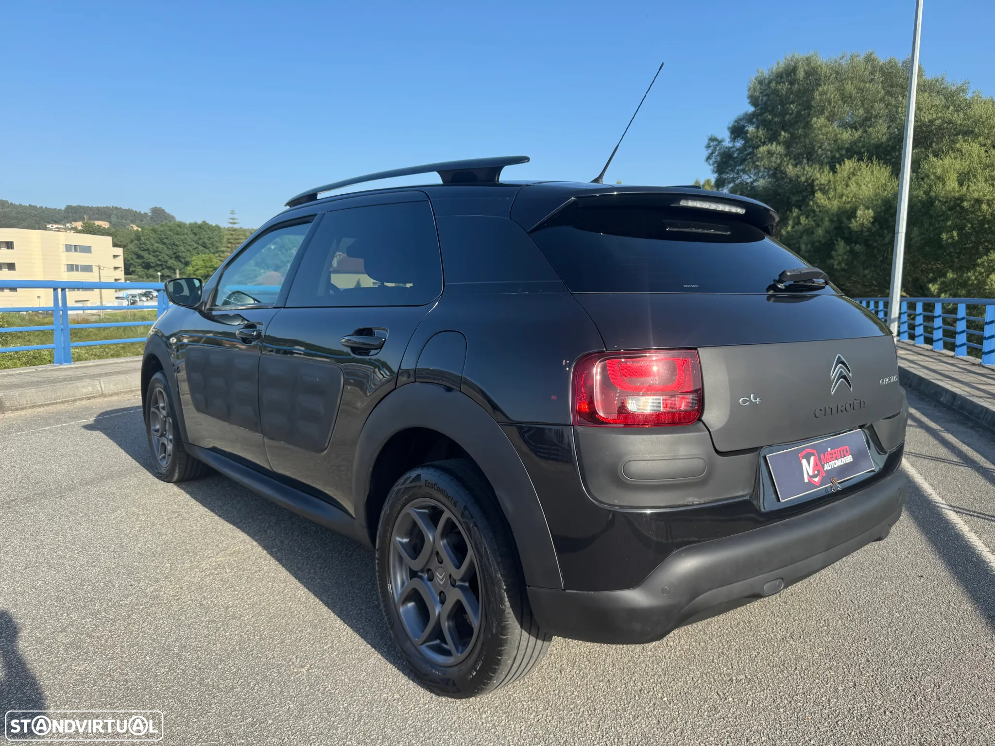 Citroën C4 Cactus 1.2 PureTech Cool&Comfort - 4