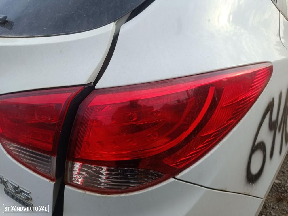 FAROLIM TRASEIRO DIREITO HYUNDAI IX35 ELLM - 1