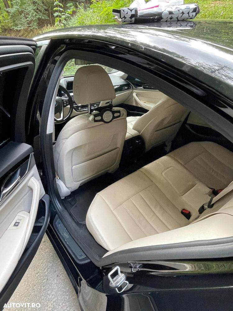 BMW Seria 5 520d xDrive AT - 6