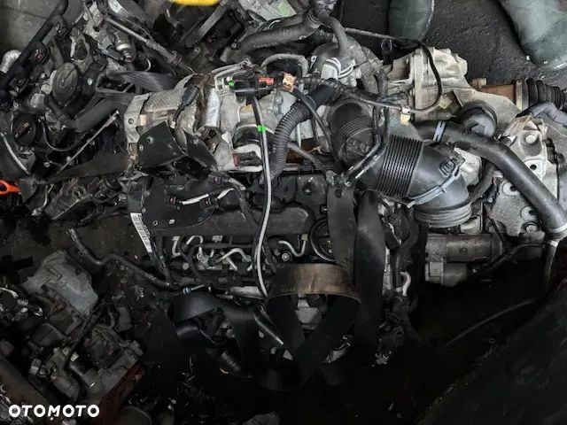 SILNIK GOŁY SŁUPEK CRLB 2.0 TDI VOLKSWAGEN PASSAT B8 GOLF AUDI A3 - 1