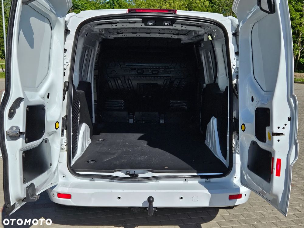 Ford Transit Connect - 28