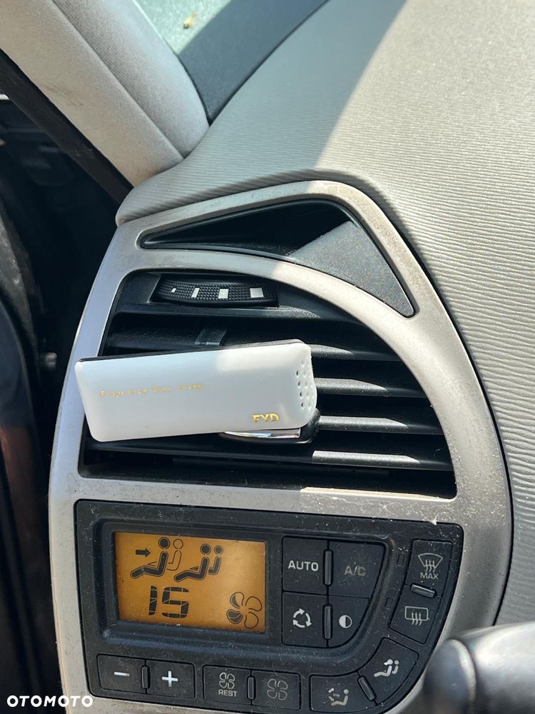Citroën C4 Picasso - 19
