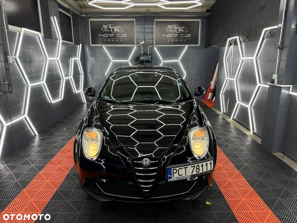 Alfa Romeo Mito 1.6 JTDM Turismo - 12