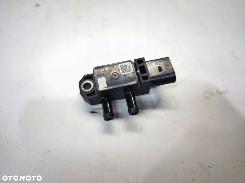 CZUJNIK RÓŻNICY CIŚNIENIA SPALIN DPF AUDI VOLKSWAGEN SEAT SKODA 04L906051 - 1