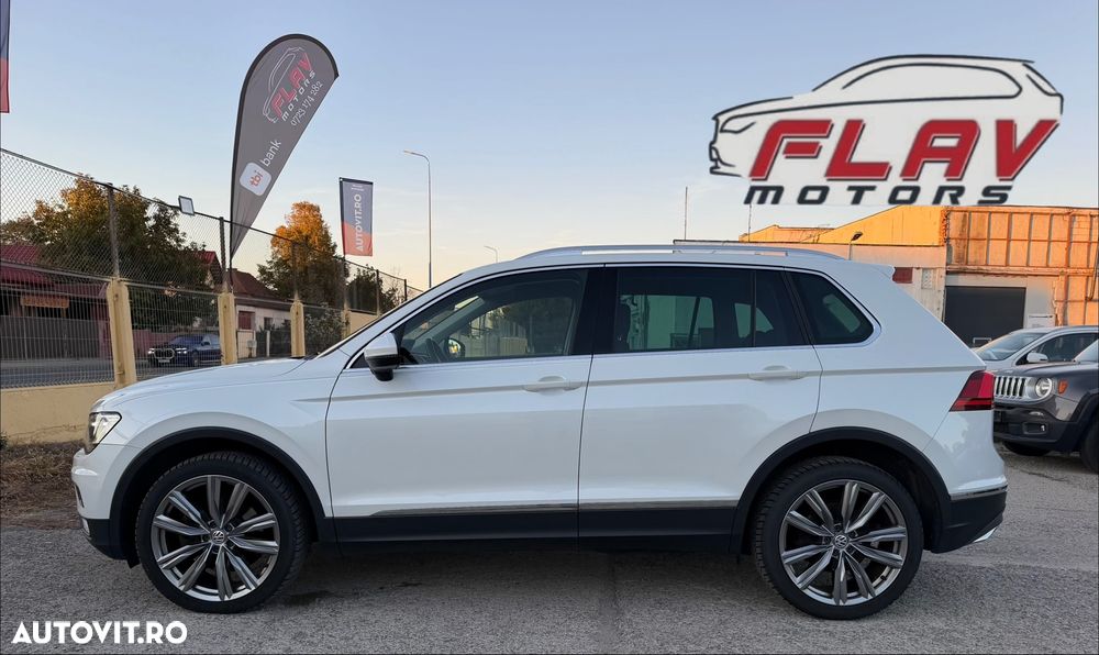 Volkswagen Tiguan 2.0 TDI SCR 4MOTION DSG Highline - 28