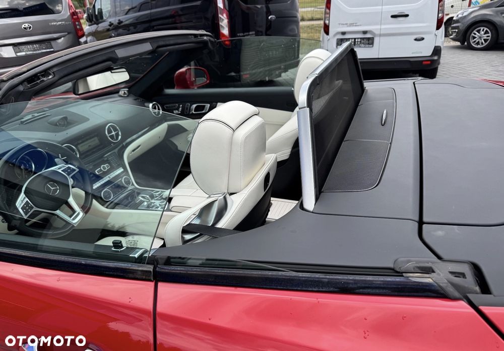 Mercedes-Benz SL 63 AMG - 19