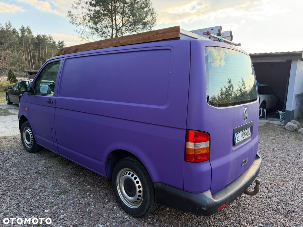Volkswagen Transporter T5 - 5