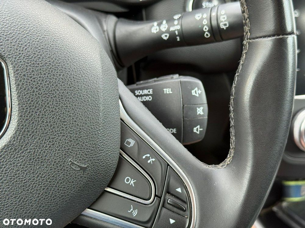 Renault Kadjar 1.3 TCe FAP Intens - 24