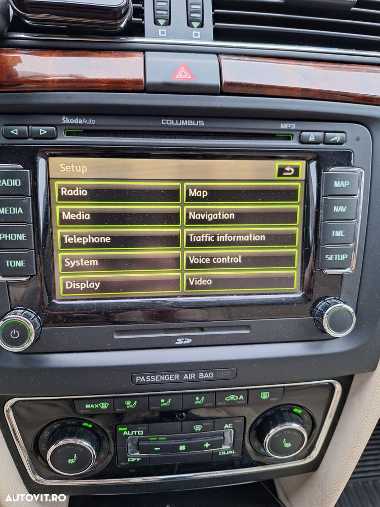 Skoda Superb 2.0 TDI Elegance - 11