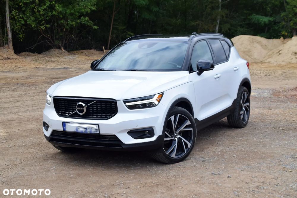 Volvo XC 40 T5 AWD R-Design - 1