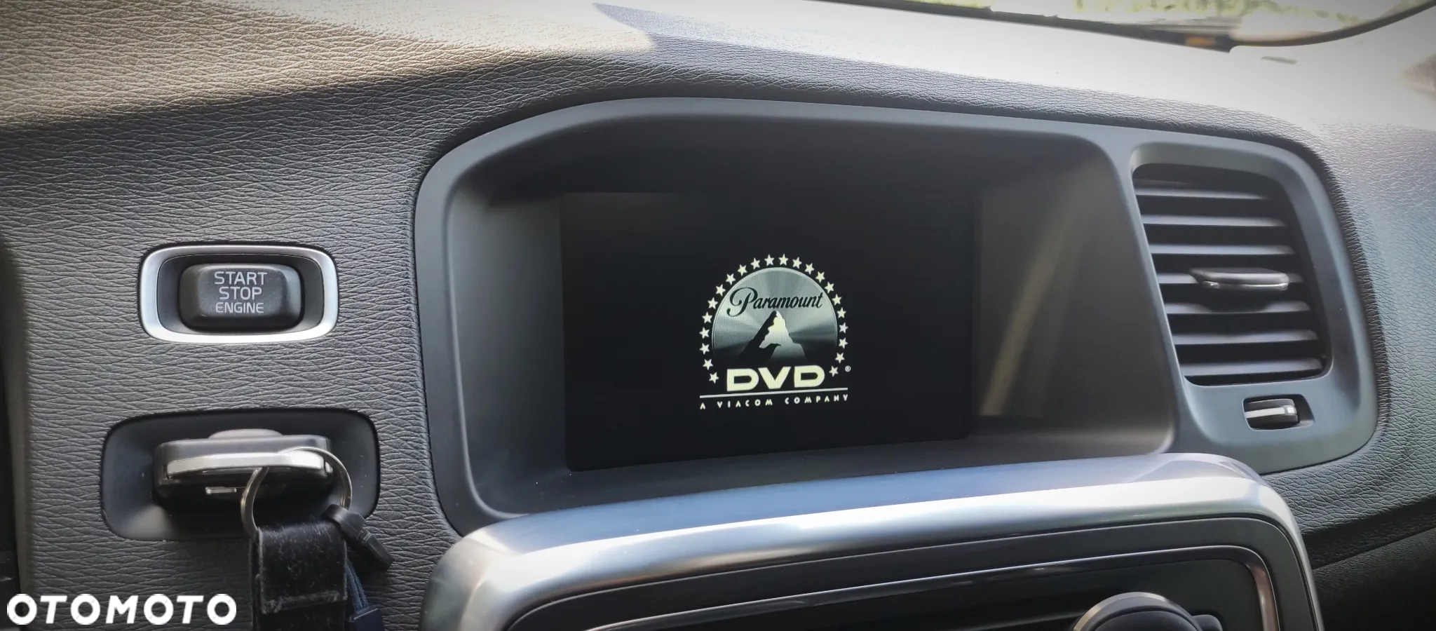 Volvo V60 D2 Momentum - 18