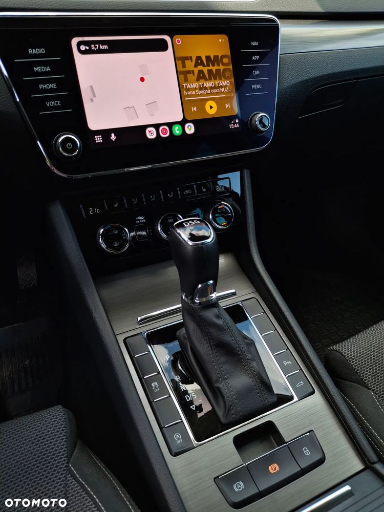 Skoda Superb 2.0 TDI Style DSG - 14