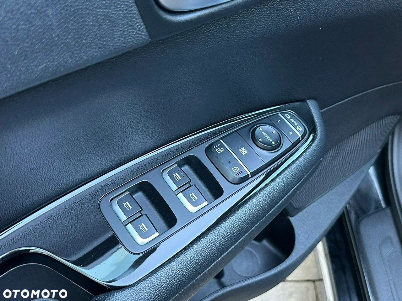 Kia Optima - 21