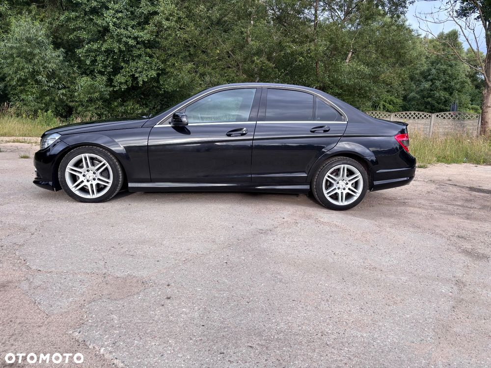 Mercedes-Benz Klasa C 320 CDI DPF 7G-TRONIC Avantgarde - 14