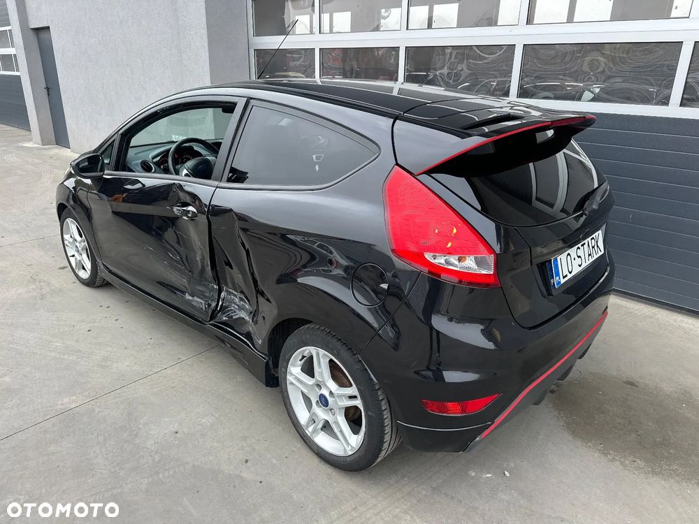Ford Fiesta - 7
