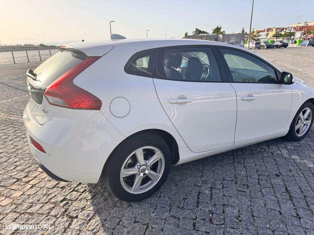 Volvo V40 2.0 D2 Kinetic Eco - 10