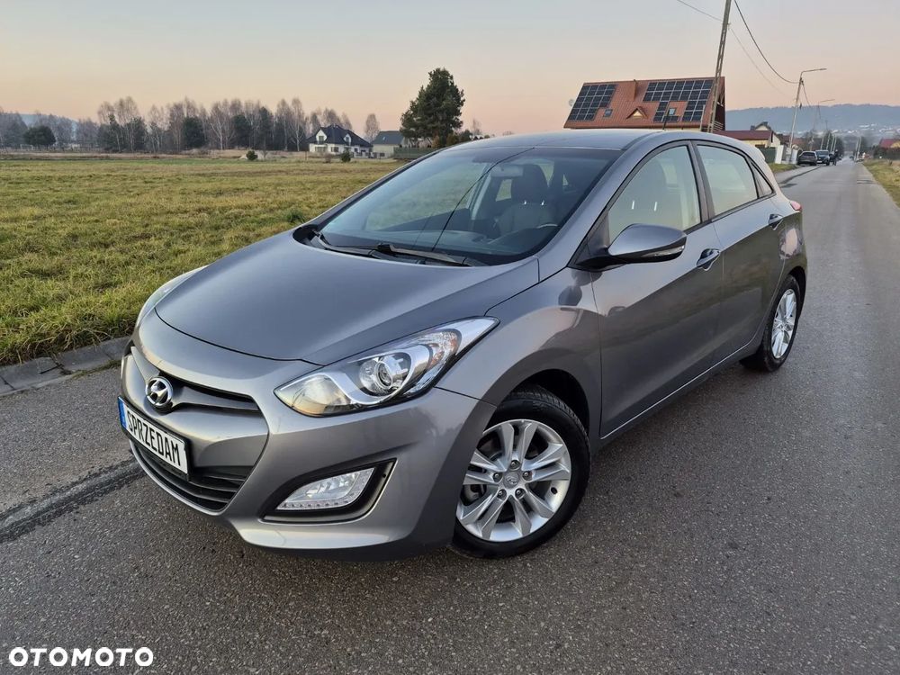 Hyundai i30 1.4 Premium - 14