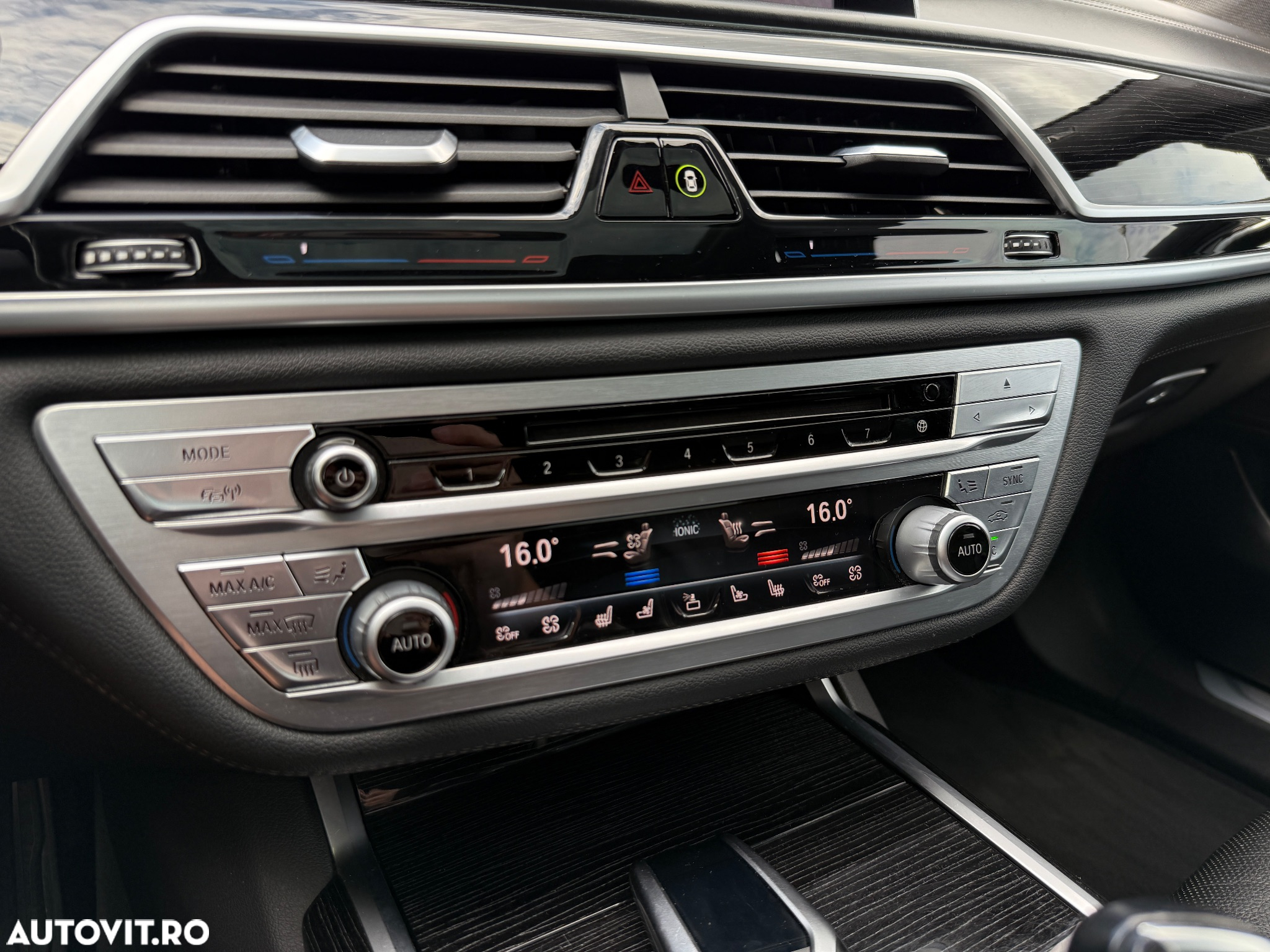 BMW Seria 7 730d xDrive - 14