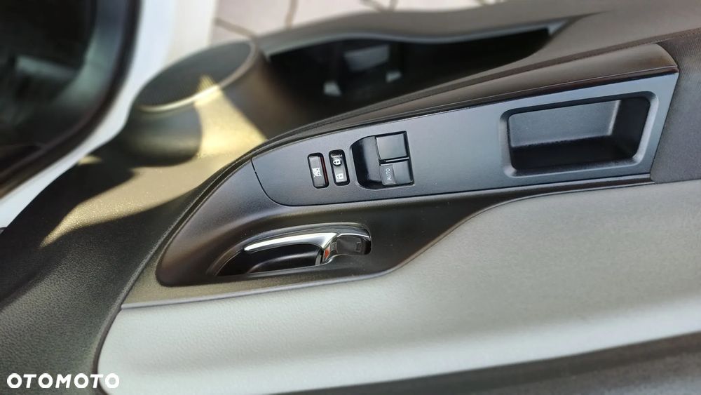 Toyota Yaris Cross - 15