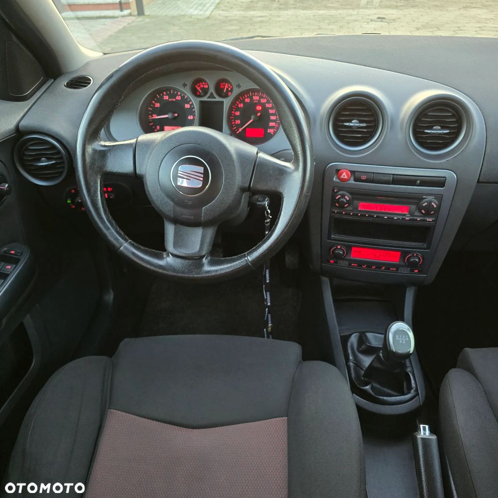 Seat Ibiza 1.4 16V Sport - 15