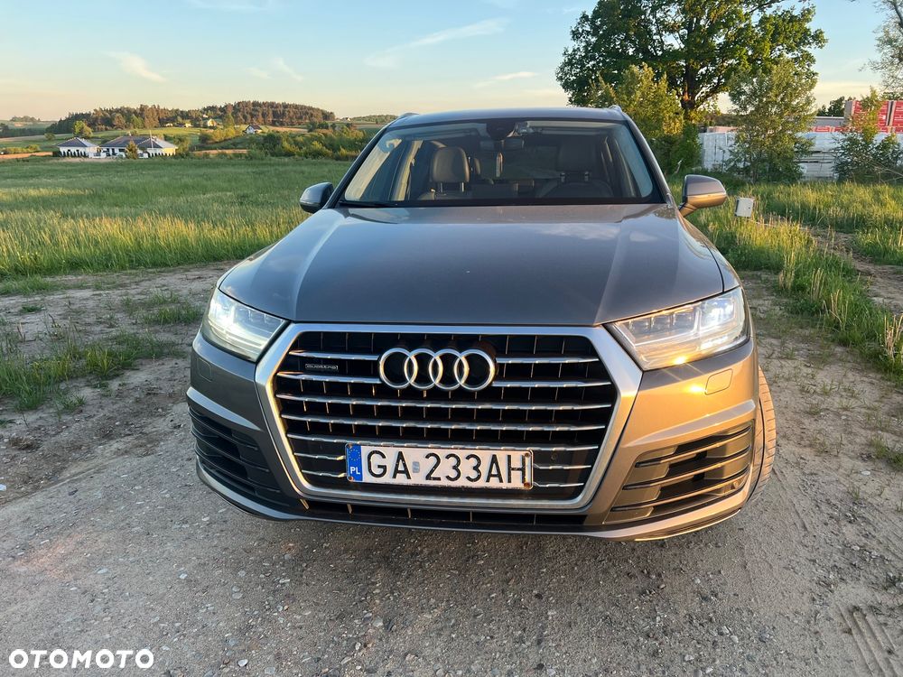 Audi Q7 3.0 TDI ultra Quattro Tiptronic - 4