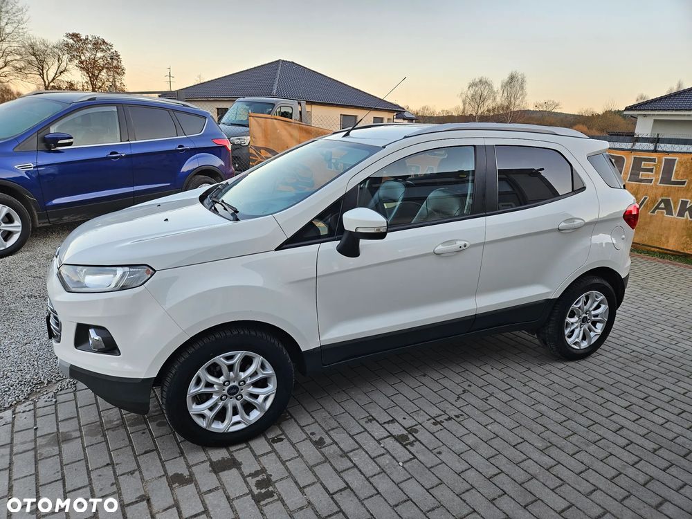 Ford EcoSport 1.5 TDCi TITANIUM - 16