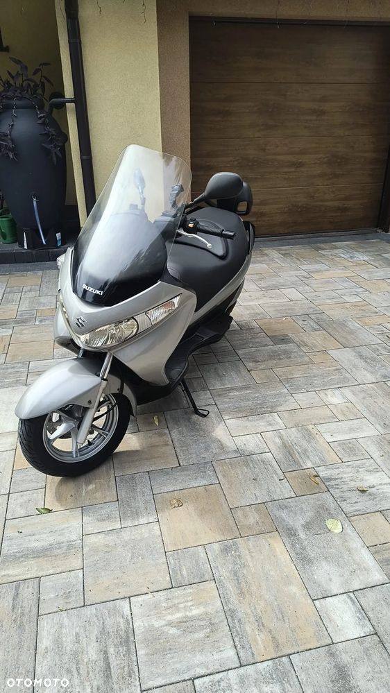 Suzuki Burgman - 2
