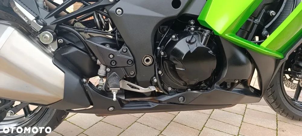Kawasaki Ninja 1000 SX - 25