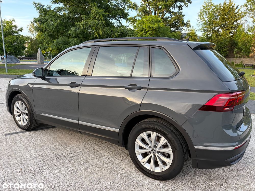Volkswagen Tiguan 2.0 TDI SCR Life DSG - 2