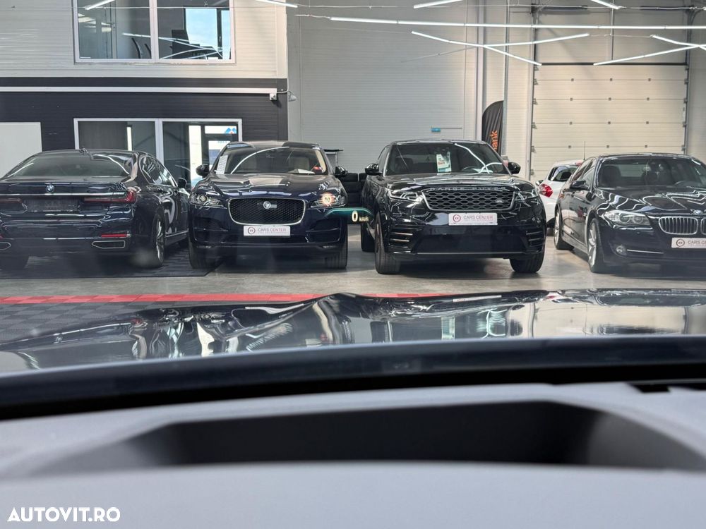 BMW Seria 7 740e iPerformance - 34
