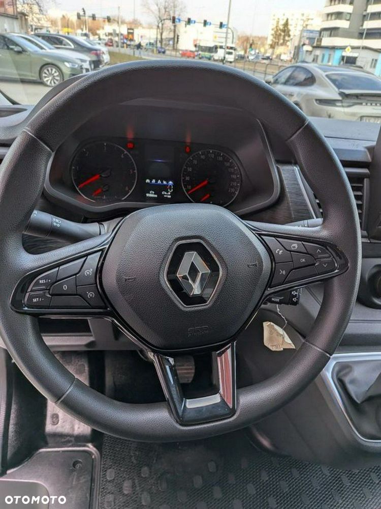 Renault Trafic - 5