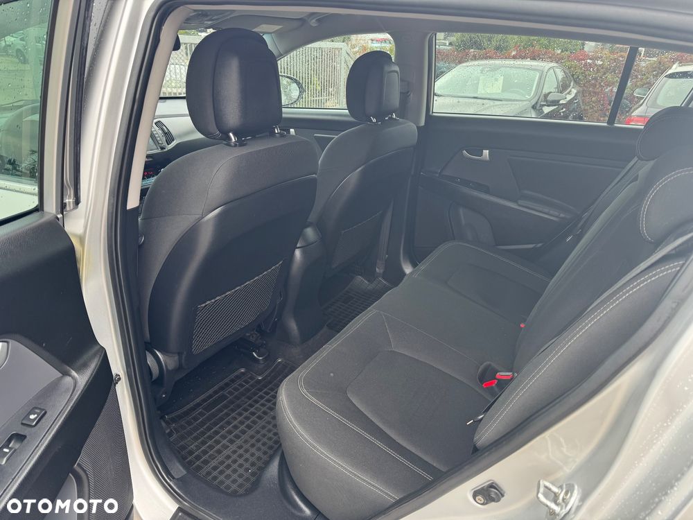 Kia Sportage 2.0 XL - 18