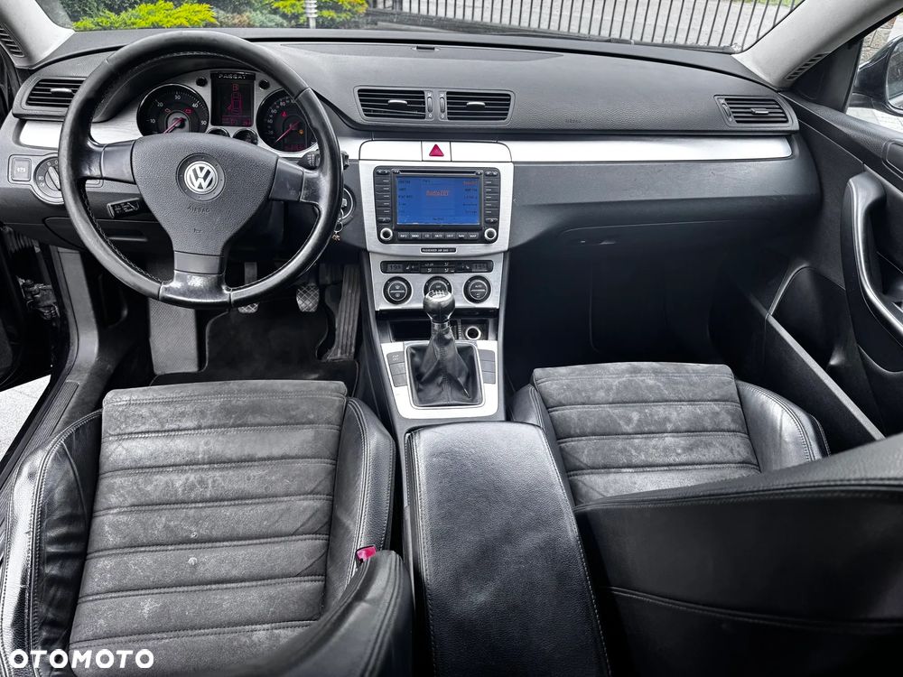 Volkswagen Passat 2.0 TDI DPF Highline - 6