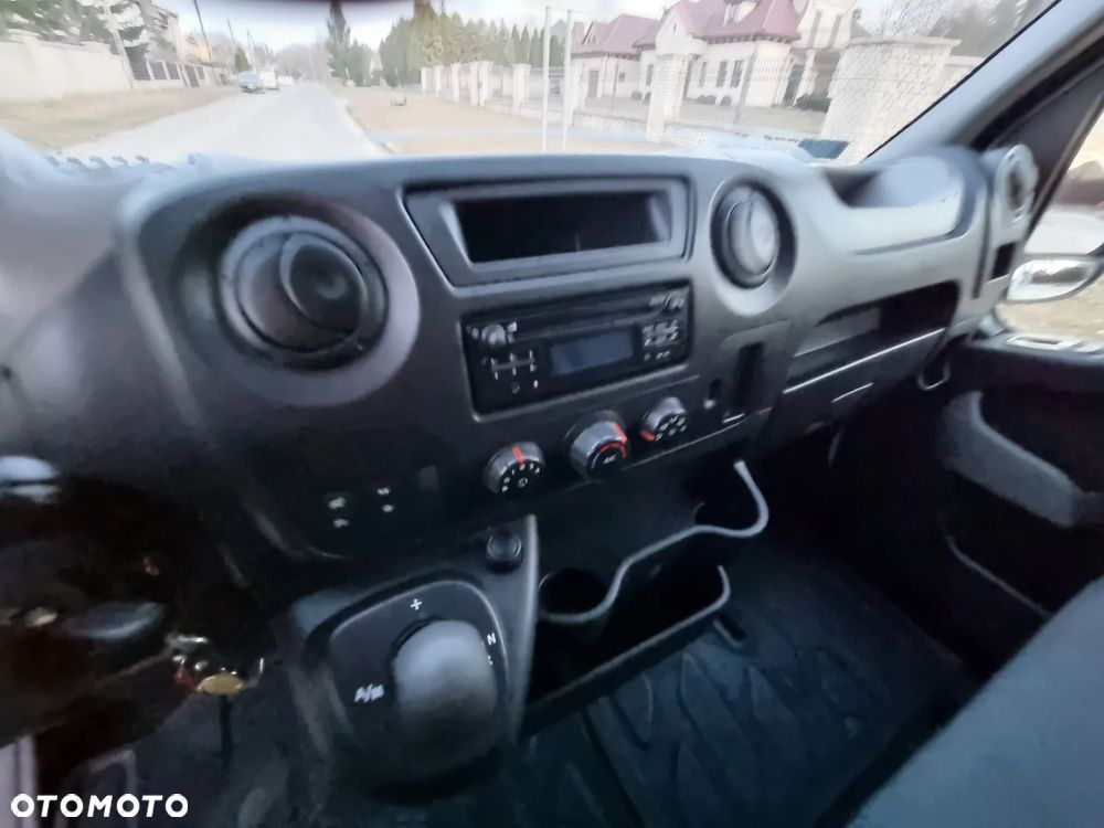 Renault Master - 29