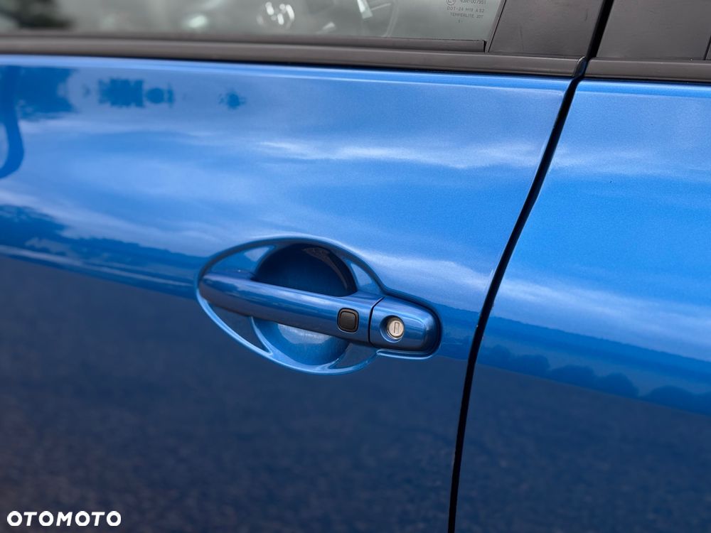 Toyota Auris 1.8 VVT-i Automatik Executive - 4
