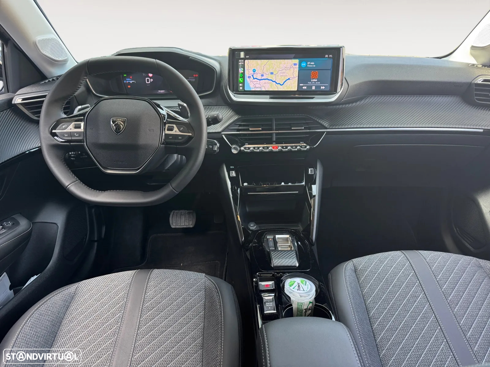 Peugeot 208 1.2 Hybrid Allure e-DCS6 - 11