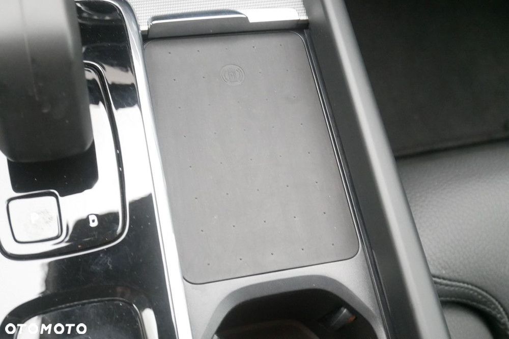 Volvo XC 60 B5 B AWD Plus Bright - 27