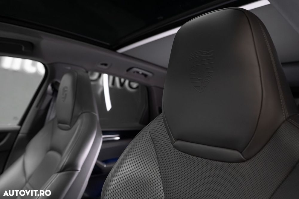 Porsche Cayenne Standard - 28