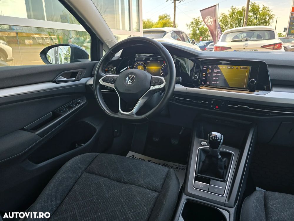 Volkswagen Golf - 21