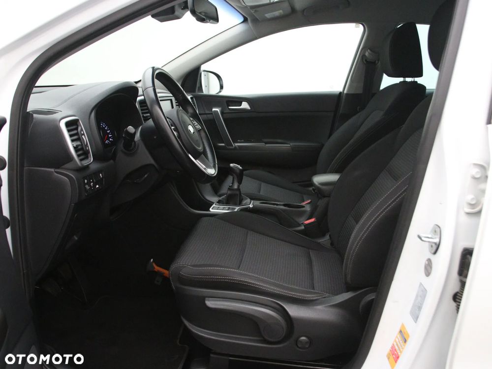 Kia Sportage 1.6 GDI 2WD VISION - 3
