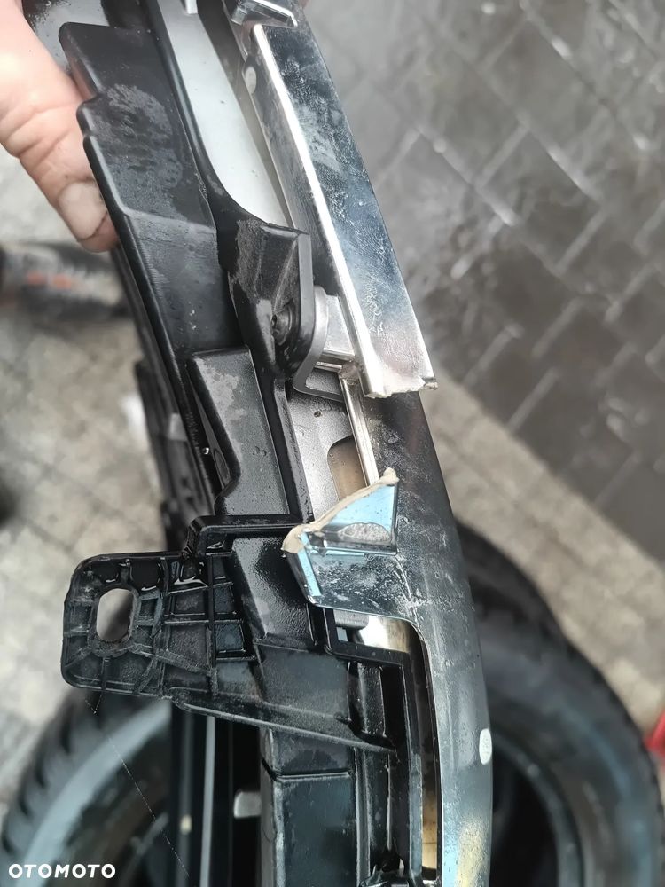 FORD EDGE 2018- ATRAPA GRILL ZDERZAKA PRZÓD KAMERA _ 2425624 _ KT4B-8200-CKSMAS _ KT4Z-8200-CA - 4