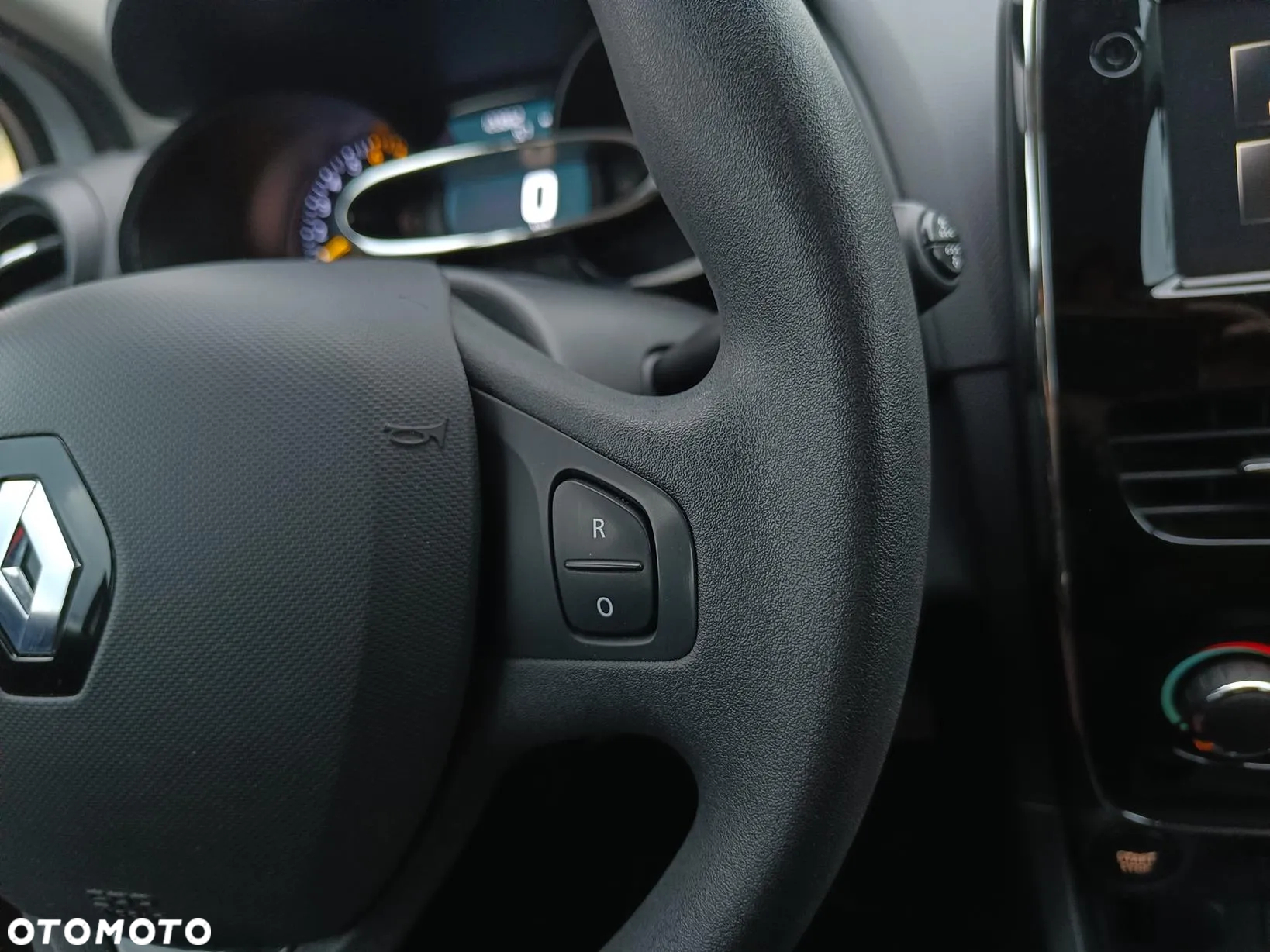 Renault Clio 1.2 16V 75 Dynamique - 36