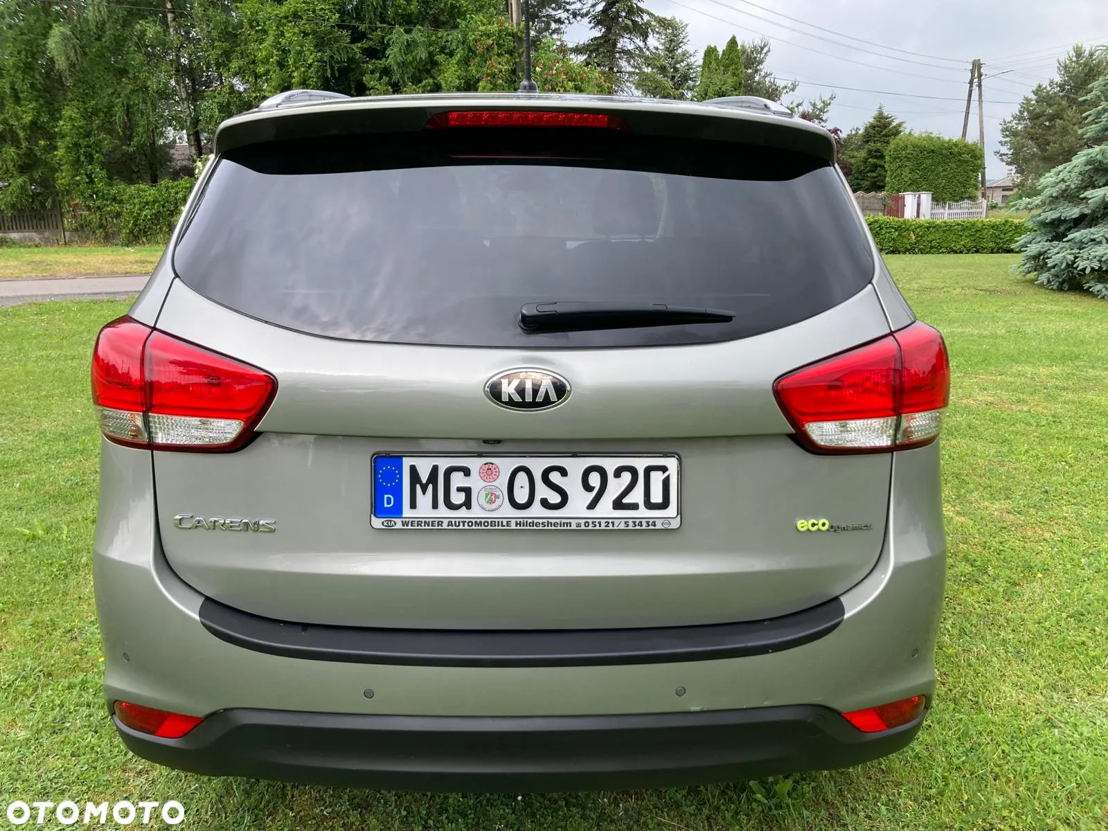 Kia Carens 1.6 GDI Edition 7 - 10