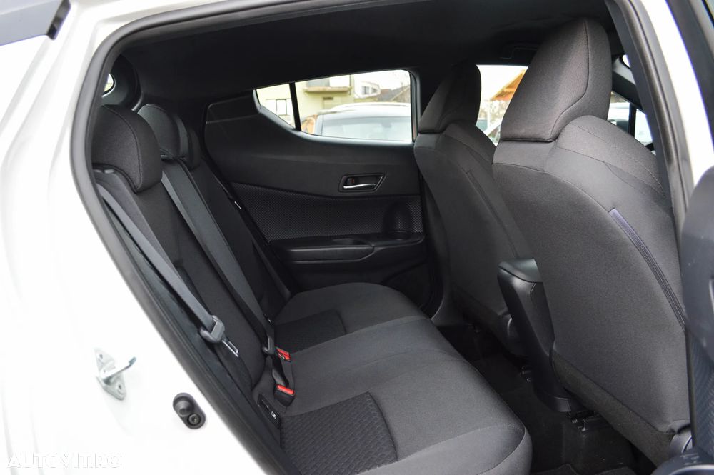 Toyota C-HR Business-Edition - 34