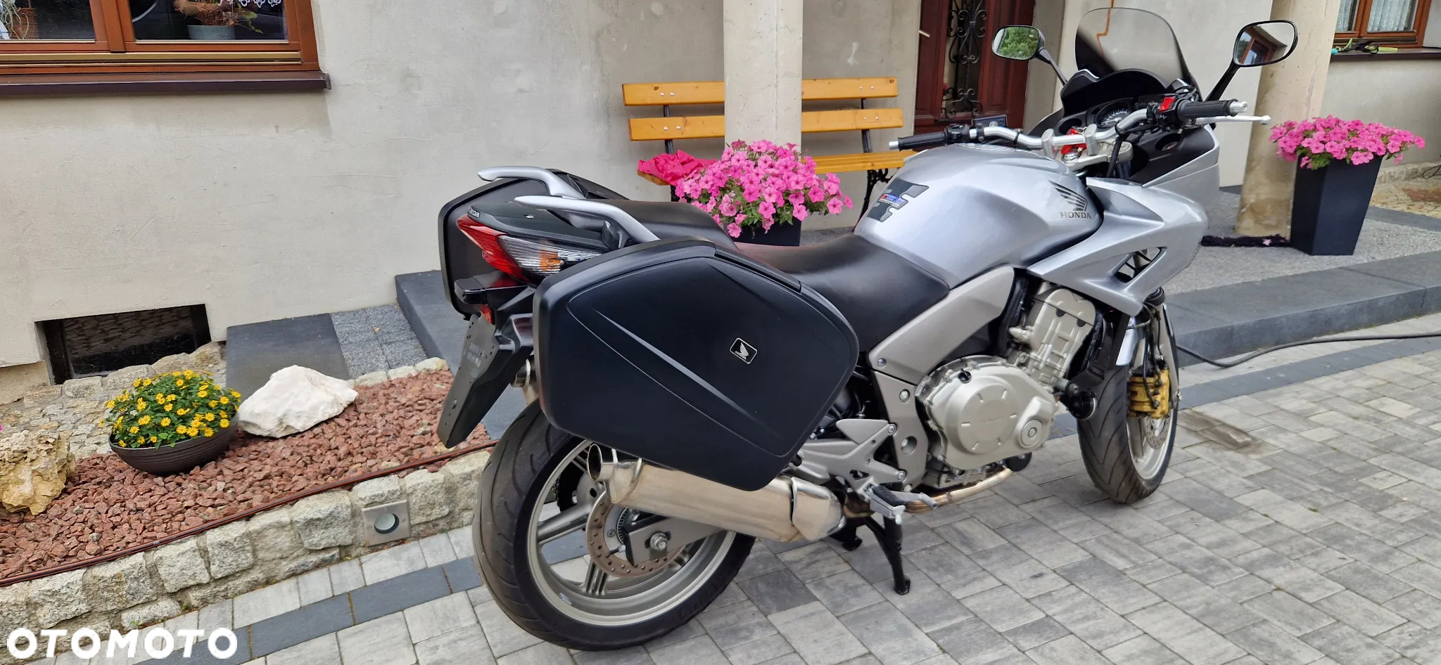Honda CBF - 7