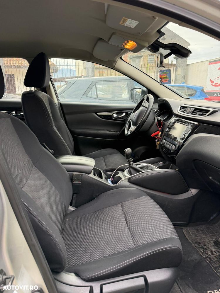 Nissan Qashqai 1.5 DCI TEKNA - 2