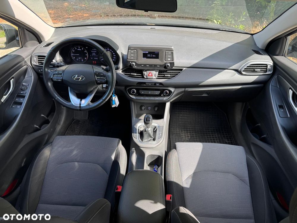 Hyundai i30 1.5 DPI Modern - 5